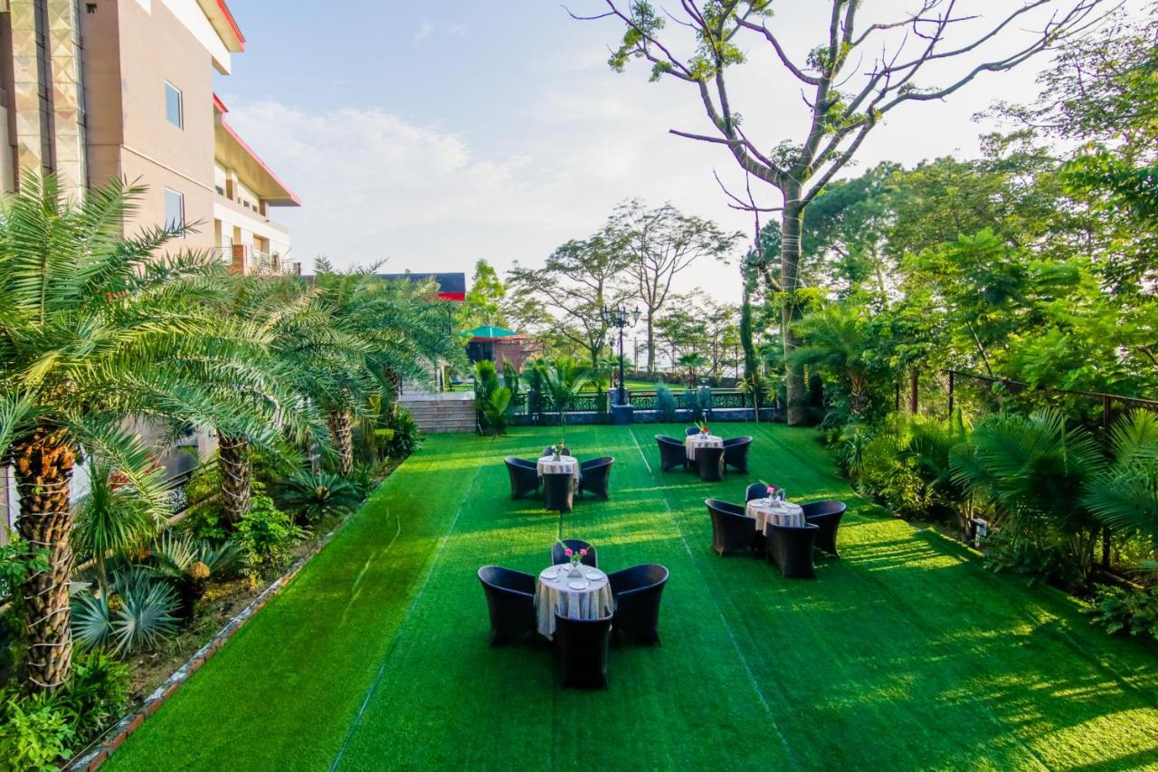 Dhauladhar Heights Resort 达兰萨拉 外观 照片